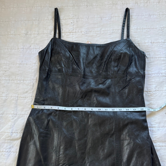 Guess VTG NWT 100% Leather Mini / Party Dress • Size: “L” (fits like a S or 4) - Picture 9 of 10